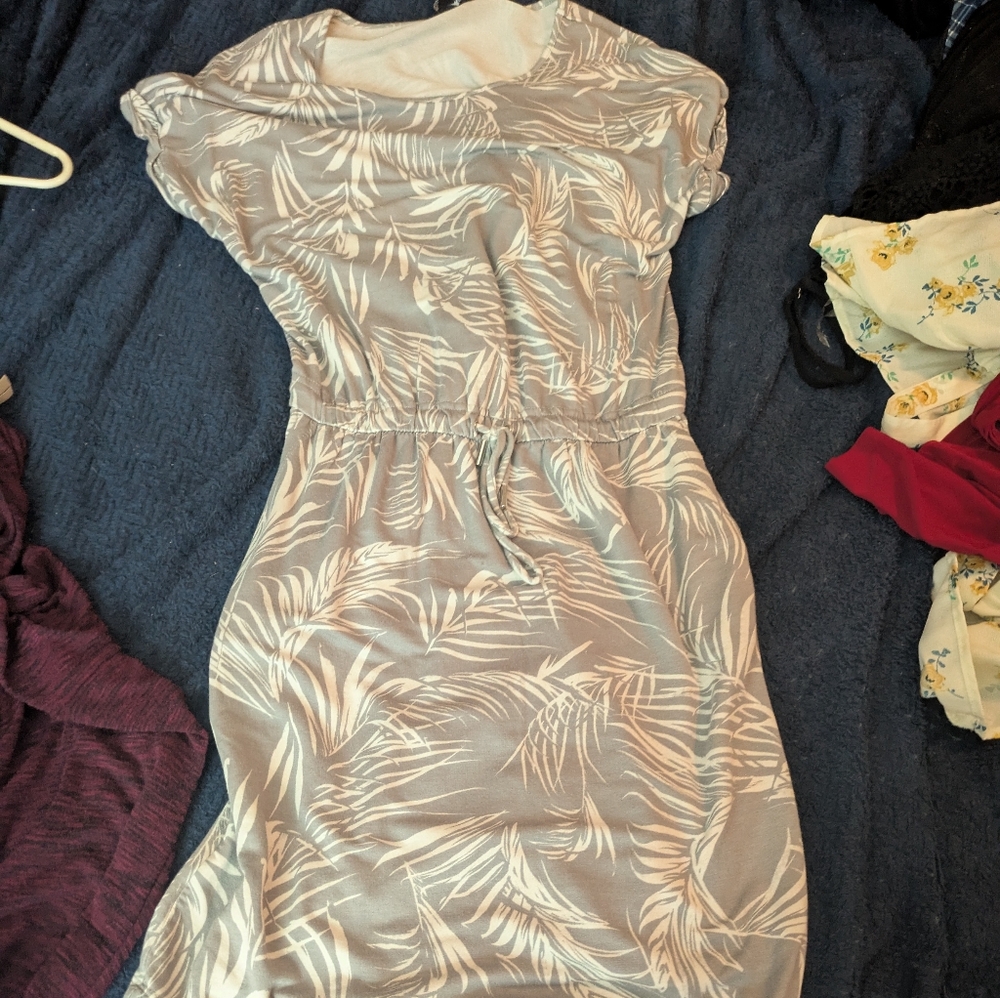Basic gray and cream with pockets